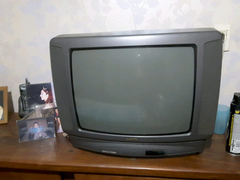 Televisor sanyo color