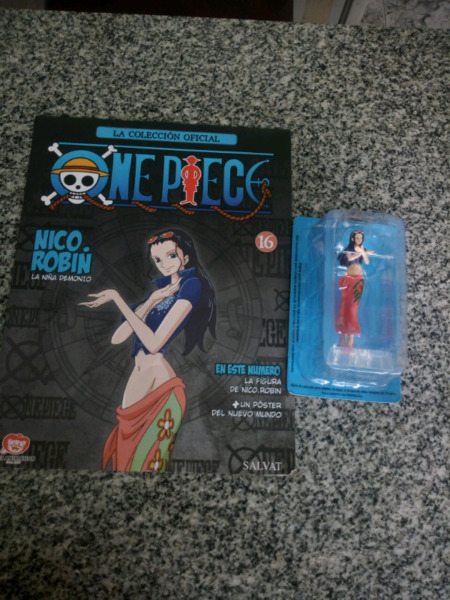 Vendo muñeco one piece numero 16 la niña demonio