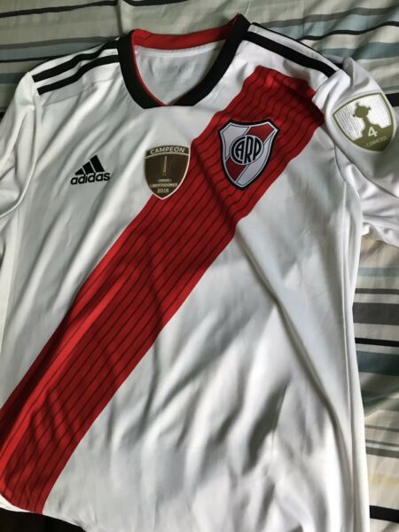 Camiseta oficial River campeón 