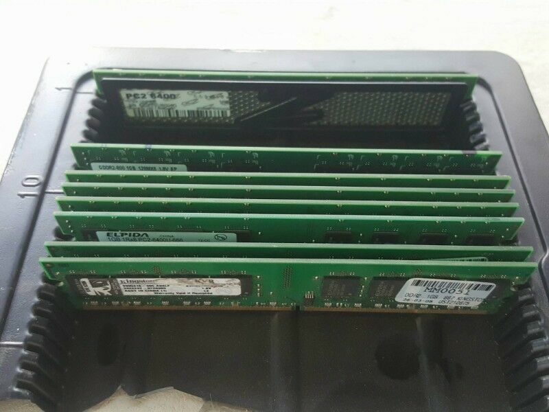 Memoria RAM DDR2 1 GB Kingston 667 MHz