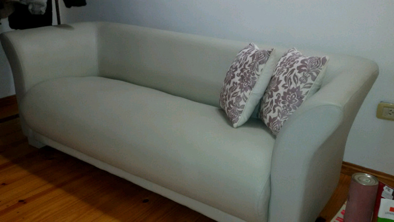 Sillón símil cuero excelente estado!