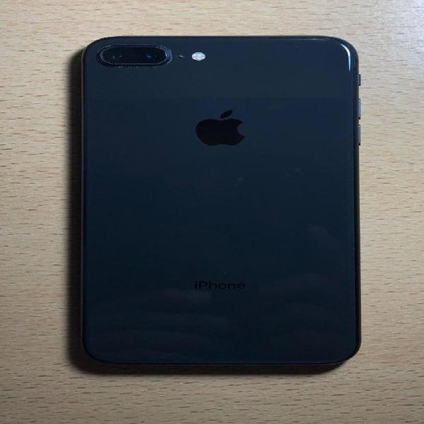 iPhone 8 Plus 64 Gb