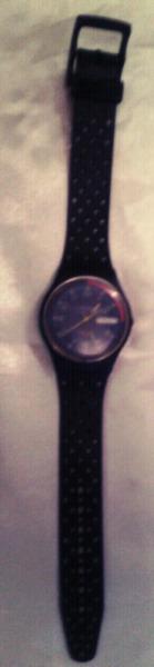 Reloj SWATCH SPORT sumergible hasta 30 metros