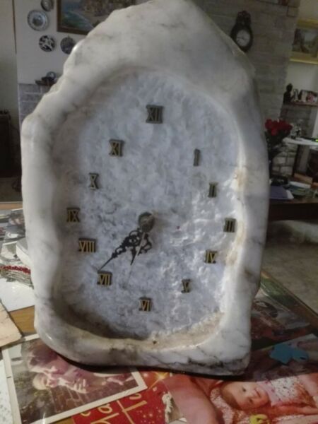 reloj marmol blanco