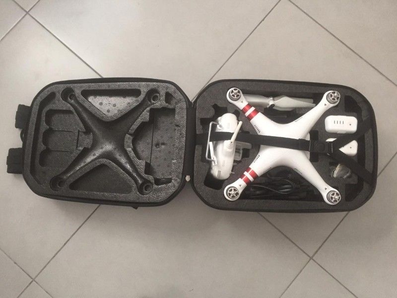 Done DJI. Phantom 3 Standard.