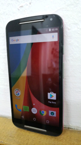 VENDO MOTOROLA MOTO G2 MUY LINDO