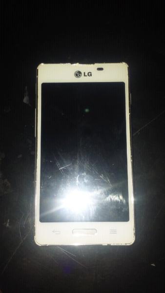 LG optimus l5 con detalle