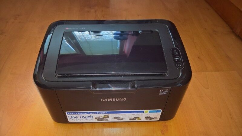 Samsung Ml- Impresora Laser Con Caja