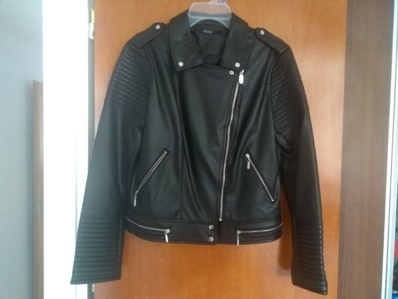 Vendo campera Prune