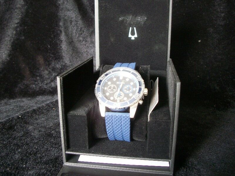reloj bulova 98A190 blue