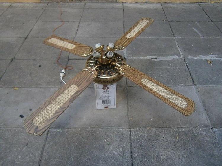 ventilador de techo -- no da vueltas