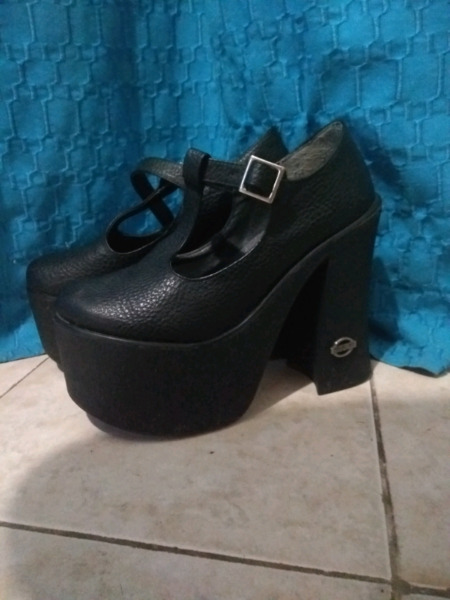 Chicas, vendo !