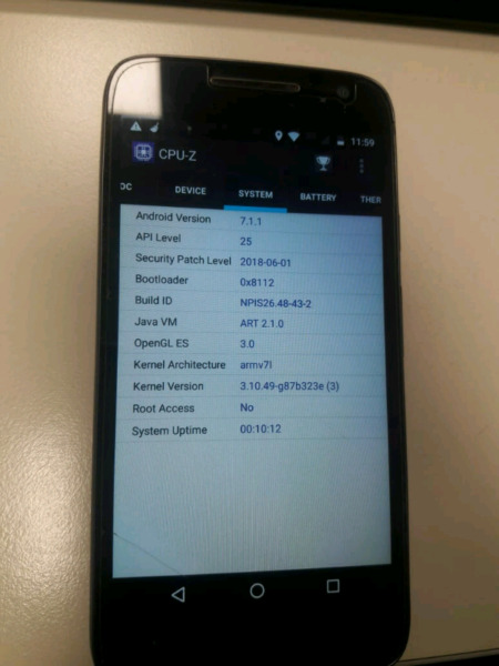 Célular Motorola G4 play liberado, usado