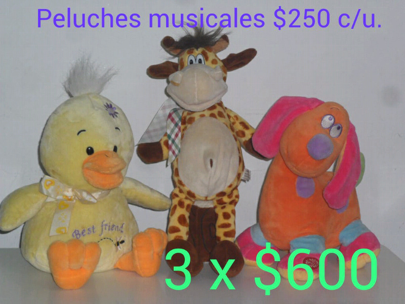 Peluches con musica. $250 c/u. 3 x $600