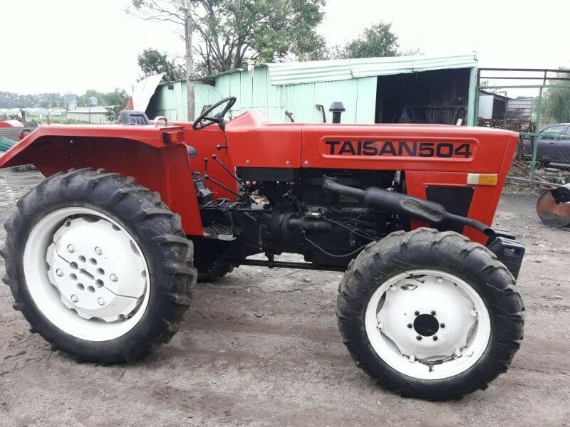Tractor Taishan 65 HP 4x4 Usado