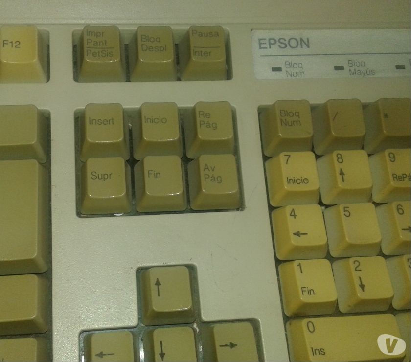 vendo antiguo teclado EPSON funcionando