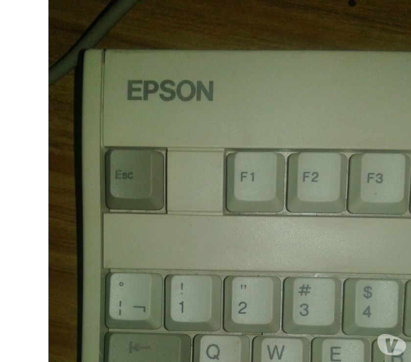 vendo antiguo teclado EPSON funcionando PC2