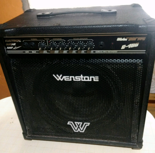 AMPLIFICADOR DE GUITARRA WESTONE G-400