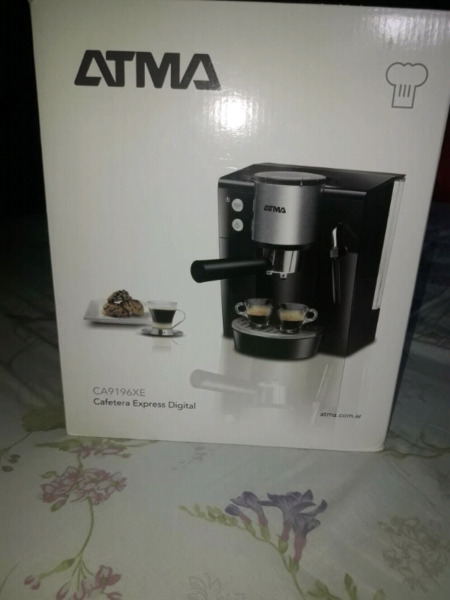 Cafetera express atma..