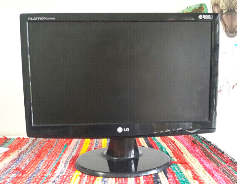 Monitor LG flatron wse