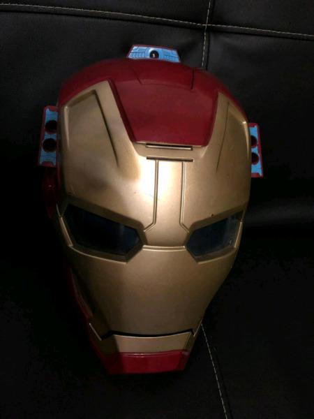 Máscara de iron man