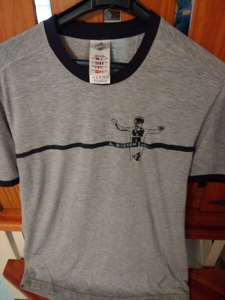 Remera ADIDAS HOMBRE talle M