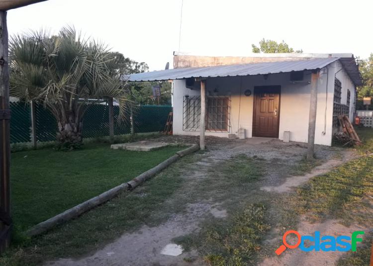 VENTA CASA 4 AMBIENTES, BENAVIDEZ