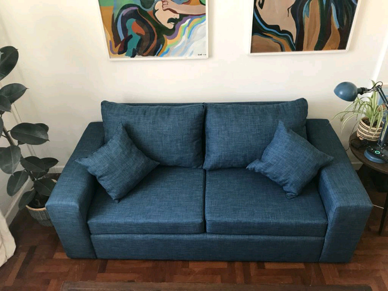 Vendo sillón azul es nuevo de fabrica. se compro    