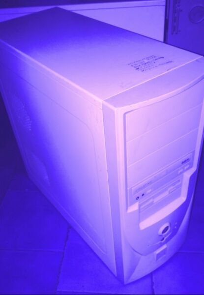 WINDOWS 7 - AMD ATHLON XP  GHZ - RAM 768 MB -