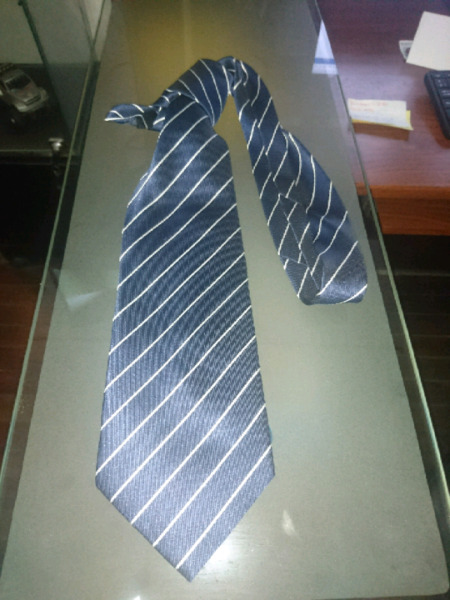 Corbata nueva italy