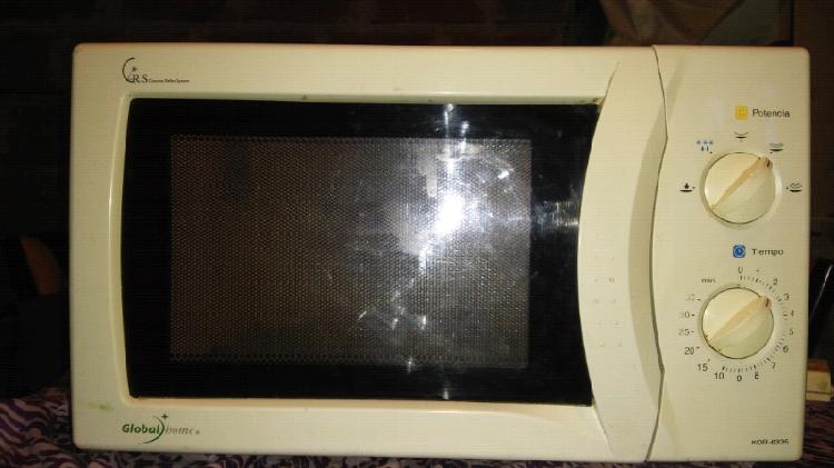 Microondas urgente vendo