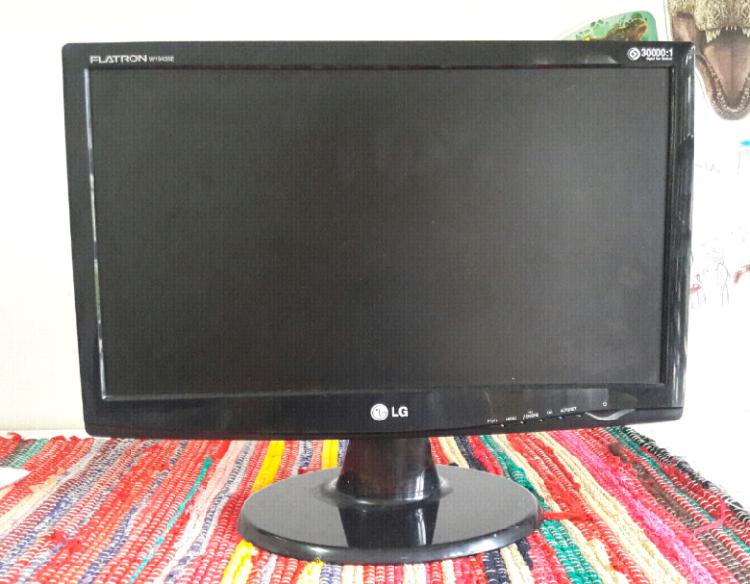 Monitor LG flatron w1943se