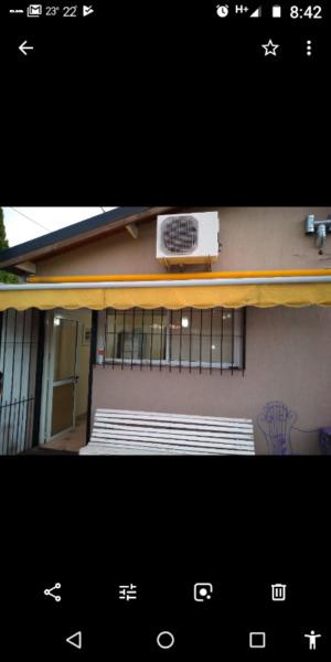 Toldo extensible de lona