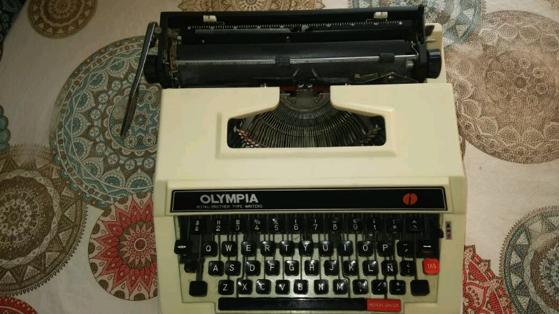 Vendo maquina de escribir