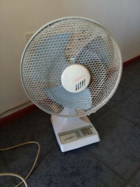 Vendo ventilador de pie