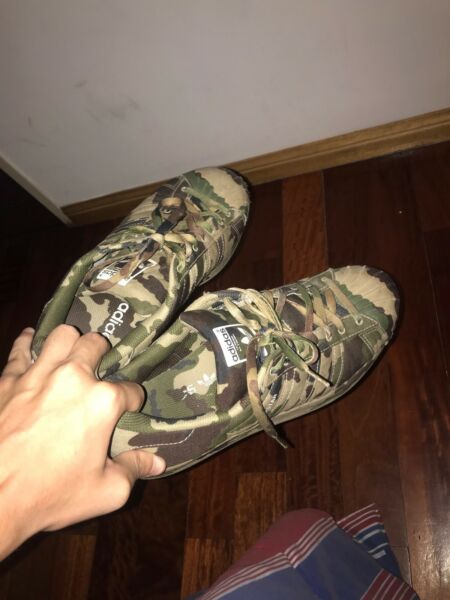 Zapatillas camufladas adidas