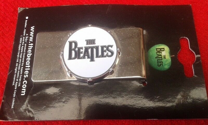 CLIPS SUJETAR DINERO THE BEATLES APPLE CORPS. LIVERPOOL
