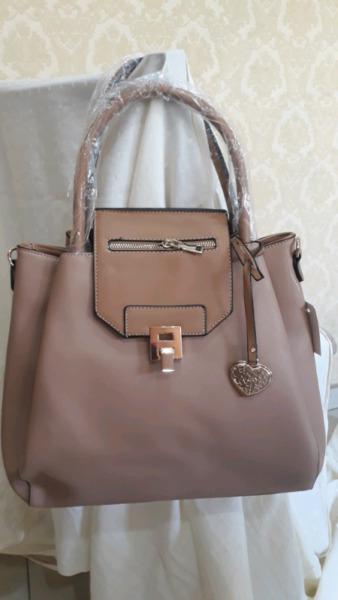 Cartera ecocuero beige