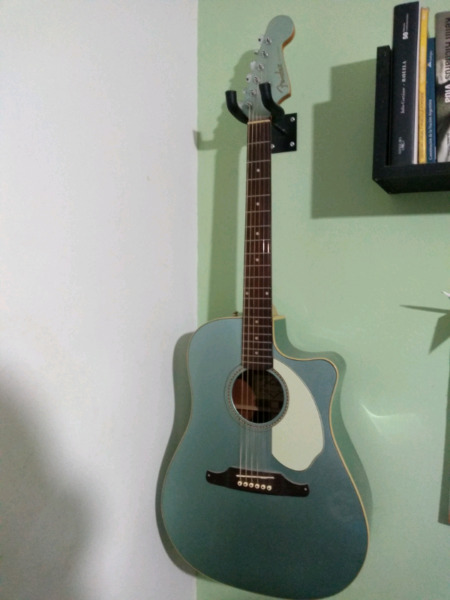 Fender Sonoran Inmaculada