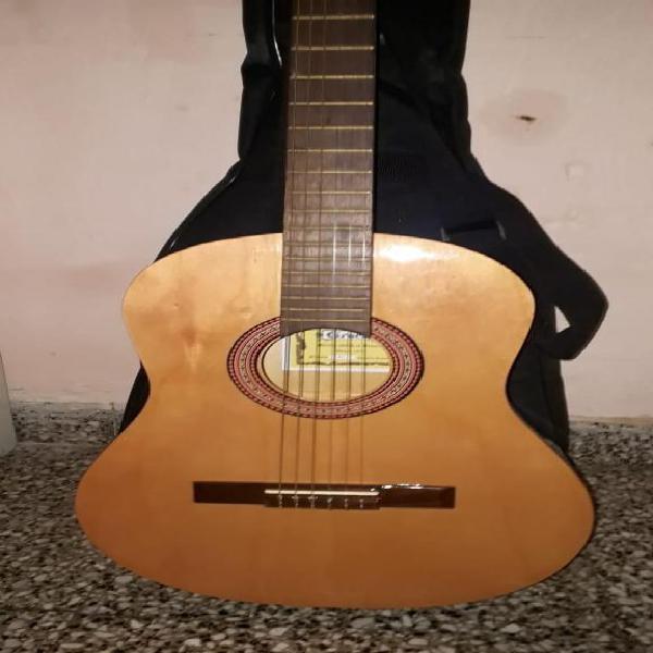 Guitarra CRIOLLA Gracia, Clasica de estudio Funda