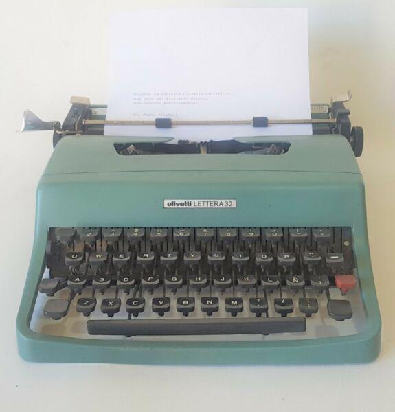 Maquina De Escribir Olivetti Lettera 32