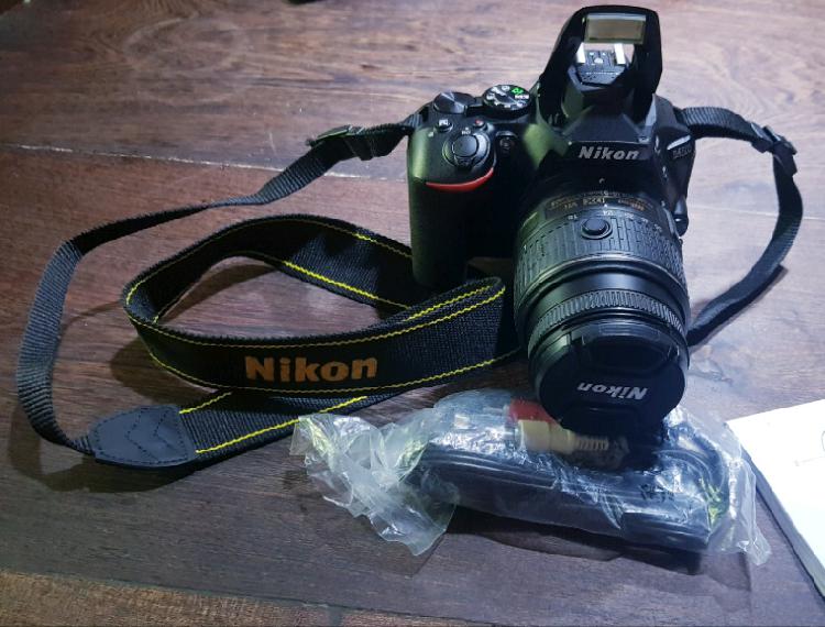 Vendo Nikon D-5500