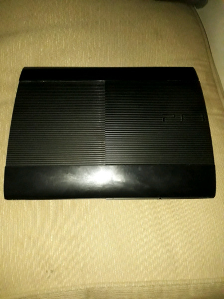 Vendo ps3 Modelo Cechc