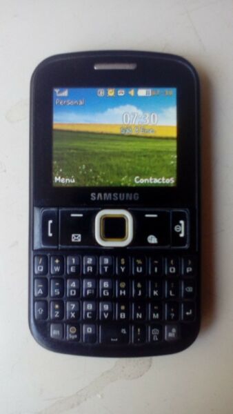 vendo celular Samsung Chat 222 esta en buen estado es para