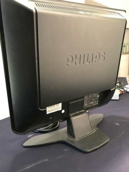 Monitor Philips modelo 170C