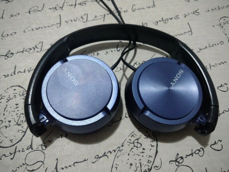 Auriculares Sony MDRZX110