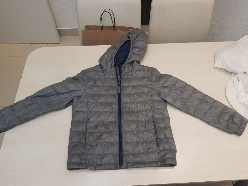 Campera Niño Uniqlo Talle 7-8