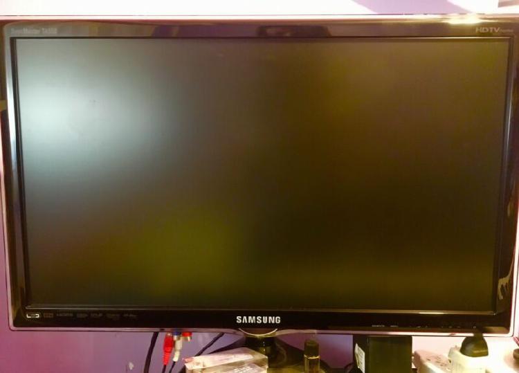 LED TV monitor 24’ Samsung