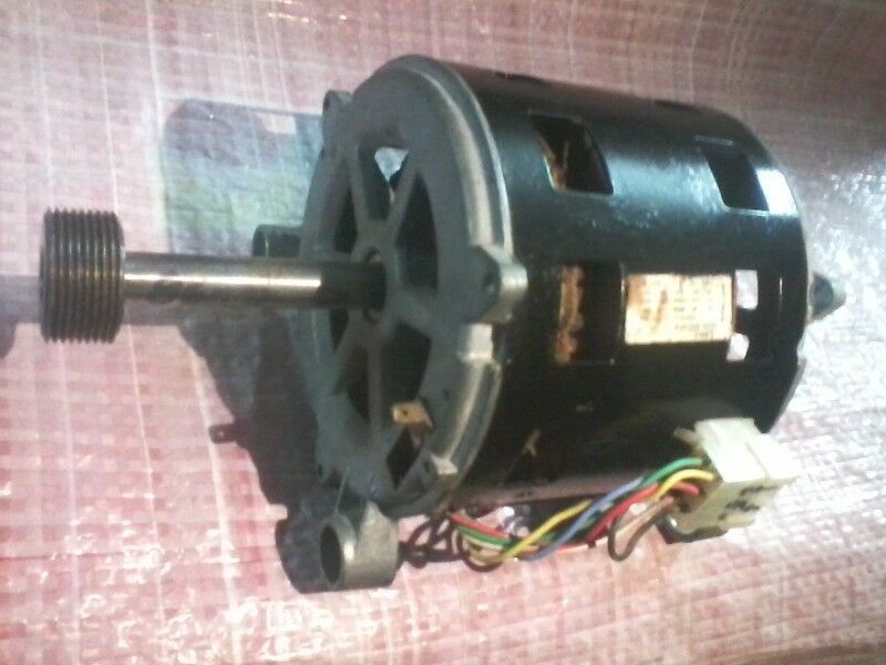 Motor De Lavarropas Automatico Seminuevo.con Polea Poly V