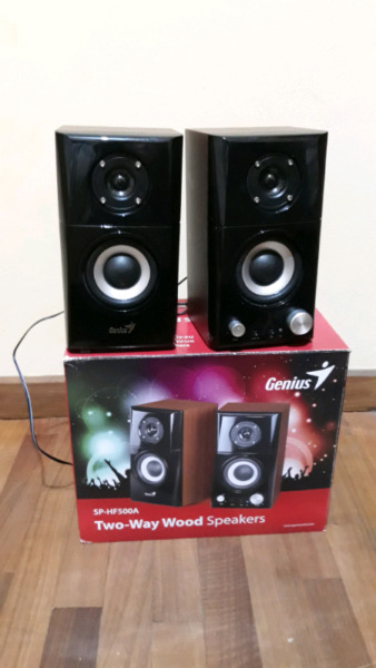 Parlantes genius excelente estado